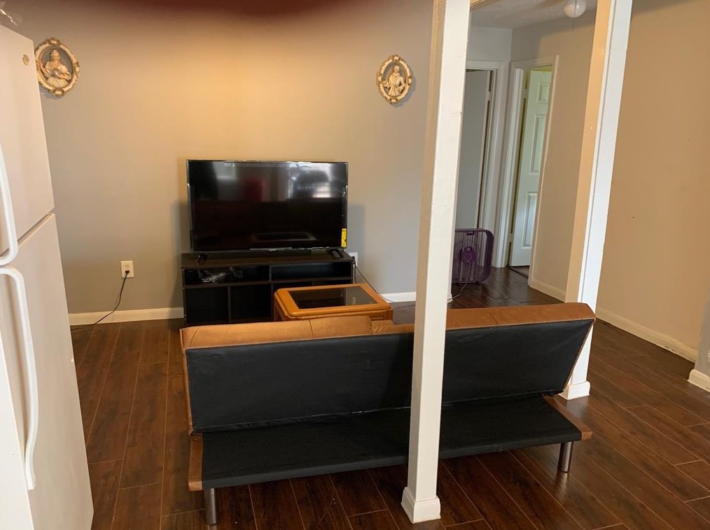 2311 Hazyknoll Ln, Houston TX  77067-3374 exterior