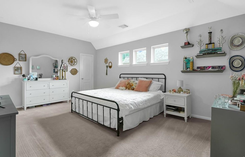 2873 Carrera Ct, League City TX  77573-2290 exterior