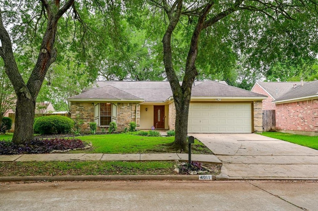 4011 Issacks Way, Sugar Land, TX 77479