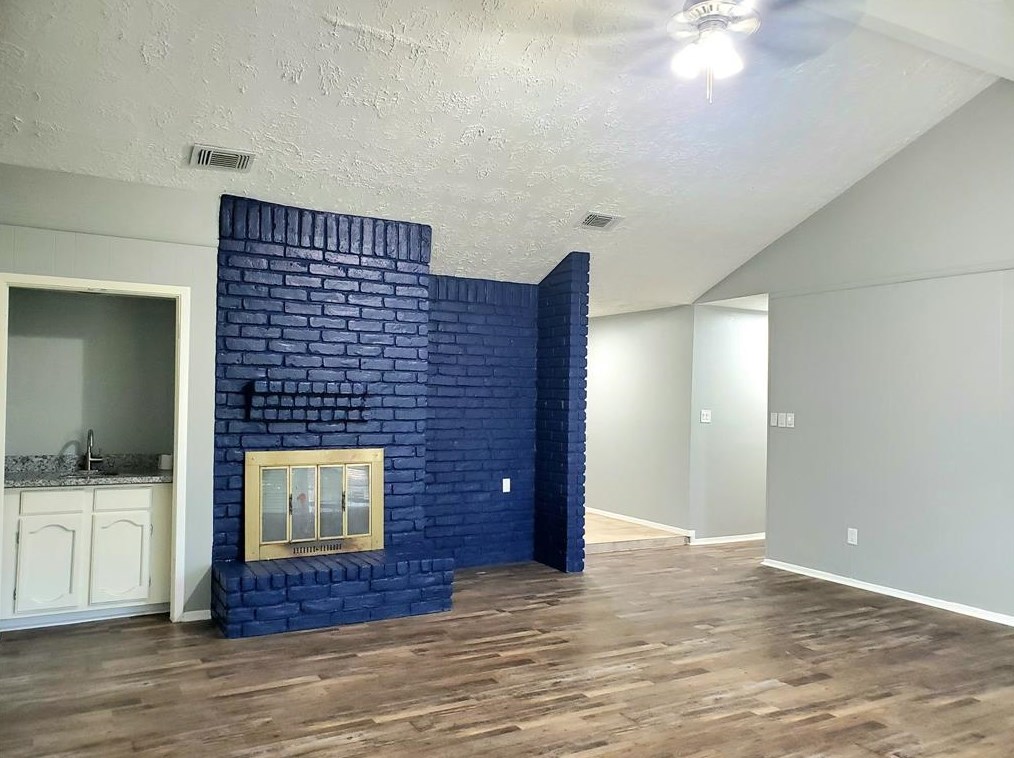 12835 Pantano Dr, Houston, TX 77065-2230