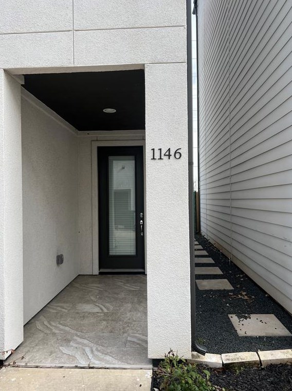 1146 Wycliffe Dr, Houston, TX 77043-4910