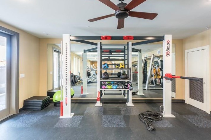 807 S Post Oak Ln #1115, Houston, TX 77056