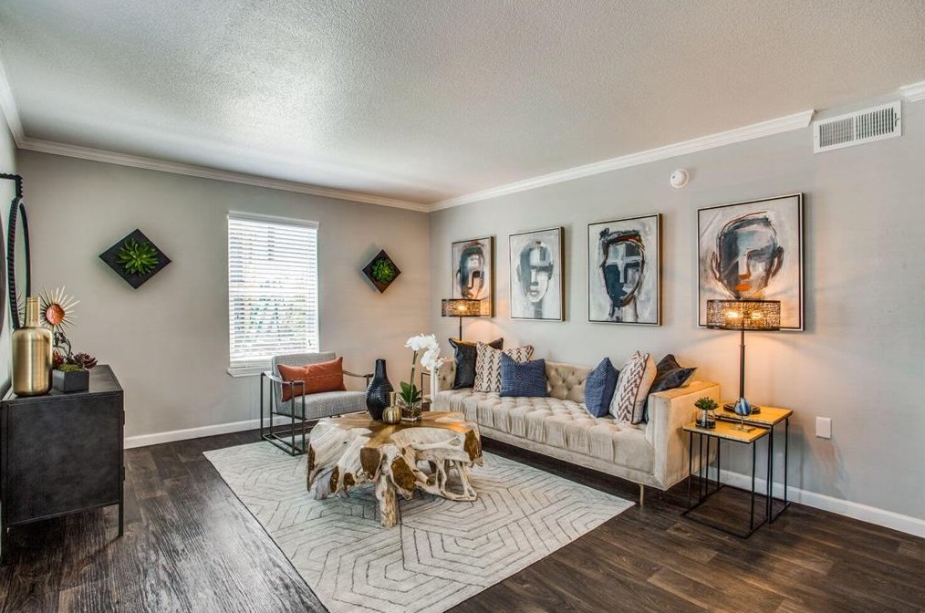 7510 Brompton Rd #870, Houston, TX 77025
