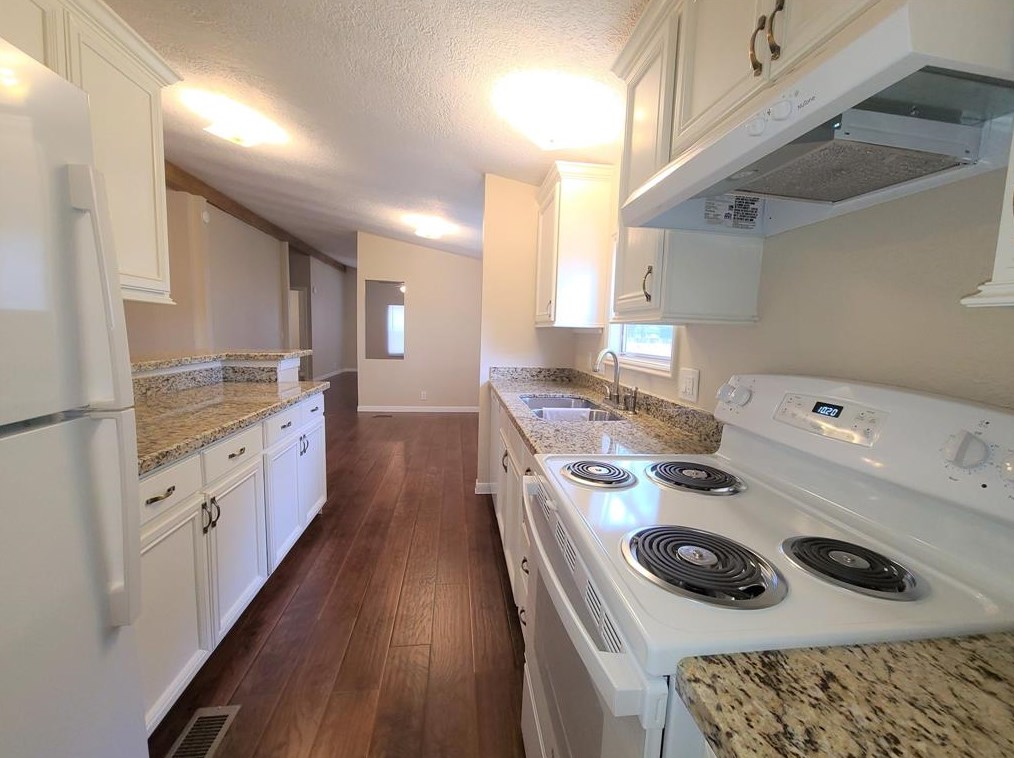 5414 Five Oaks Dr, Spring TX  77389-3813 exterior