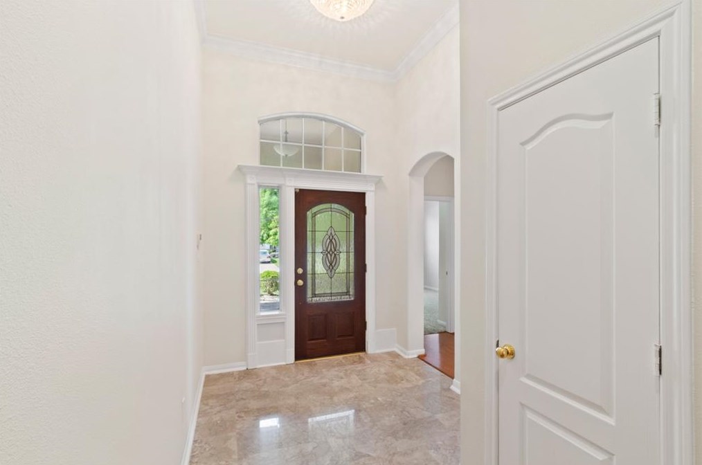 9 Spyglass Ct, Houston, TX 77064
