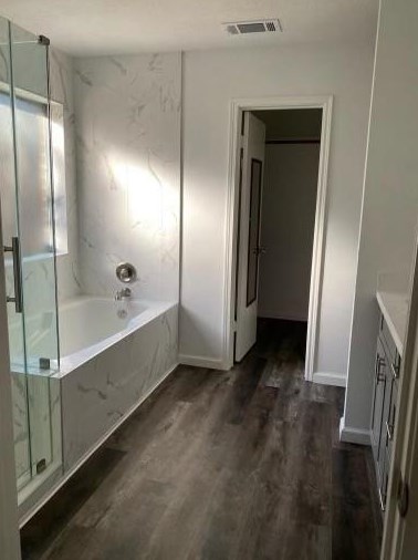 6610 Bayou Crest Dr, Houston, TX 77088-1465
