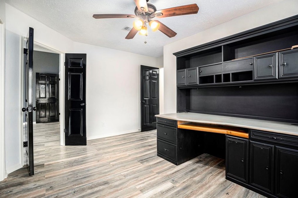846 Maplewood Fls Ct, Houston TX  77062-2143 exterior