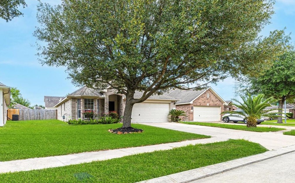 18510 Creek Landing Ct, Katy, TX 77449-8554