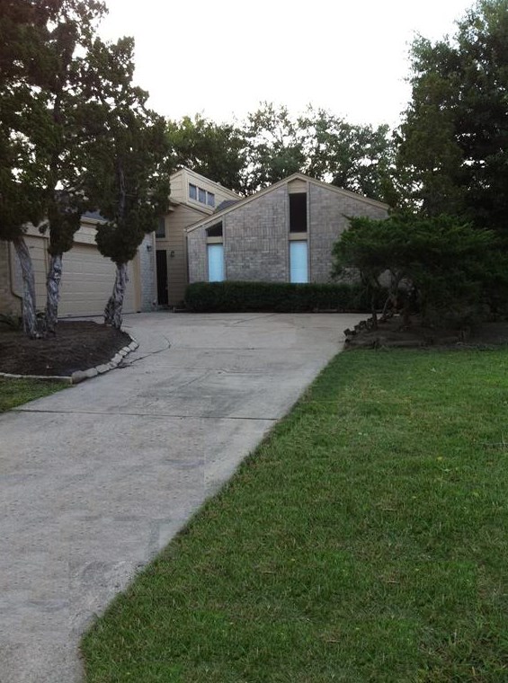 15042 Rigdale St, Houston, TX 77084