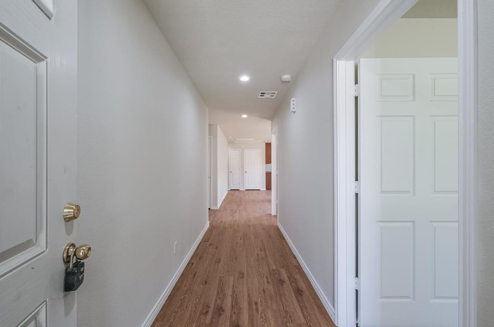 8614 Texas Acorn Ave, Houston TX  77078-1101 exterior