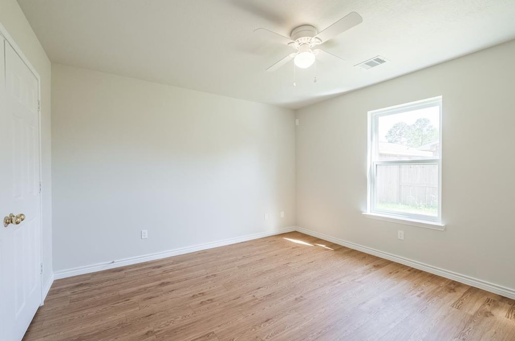8614 Texas Acorn Ave, Houston TX  77078-1100 exterior