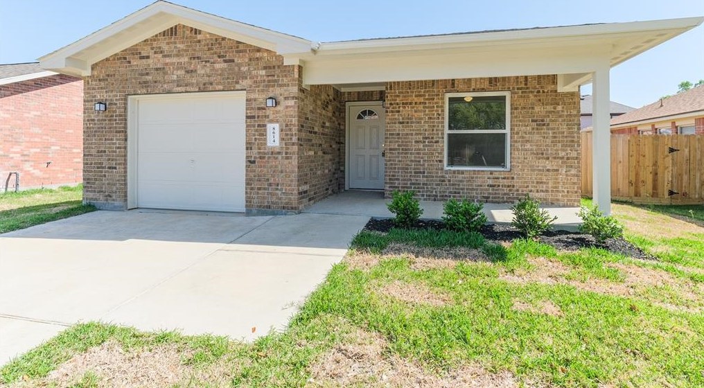 8614 Texas Acorn Ave, Houston, TX 77078-1101