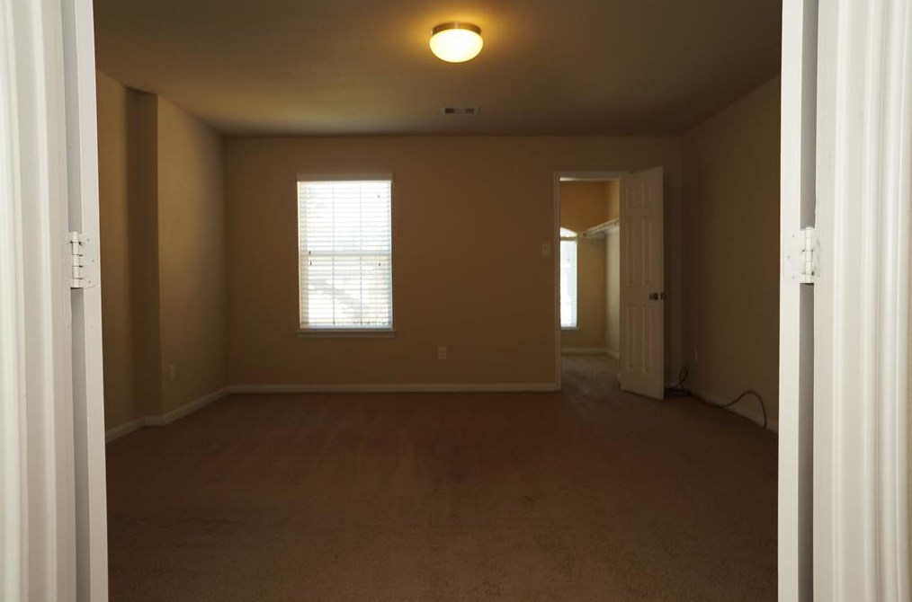 9930 Cobbs Cv Ln, Houston TX  77044-4501 exterior