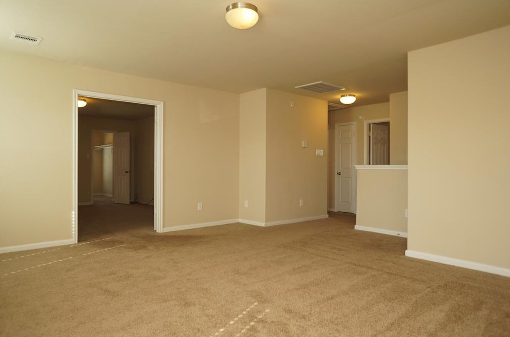 9930 Cobbs Cv Ln, Houston TX  77044-4501 exterior