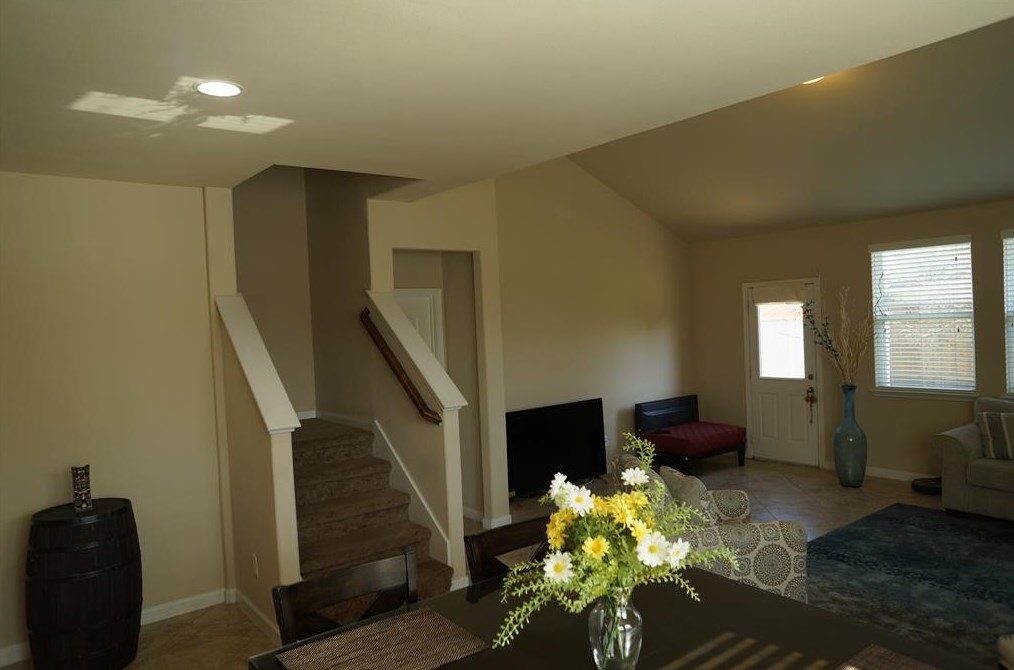 9930 Cobbs Cv Ln, Houston TX  77044-4501 exterior