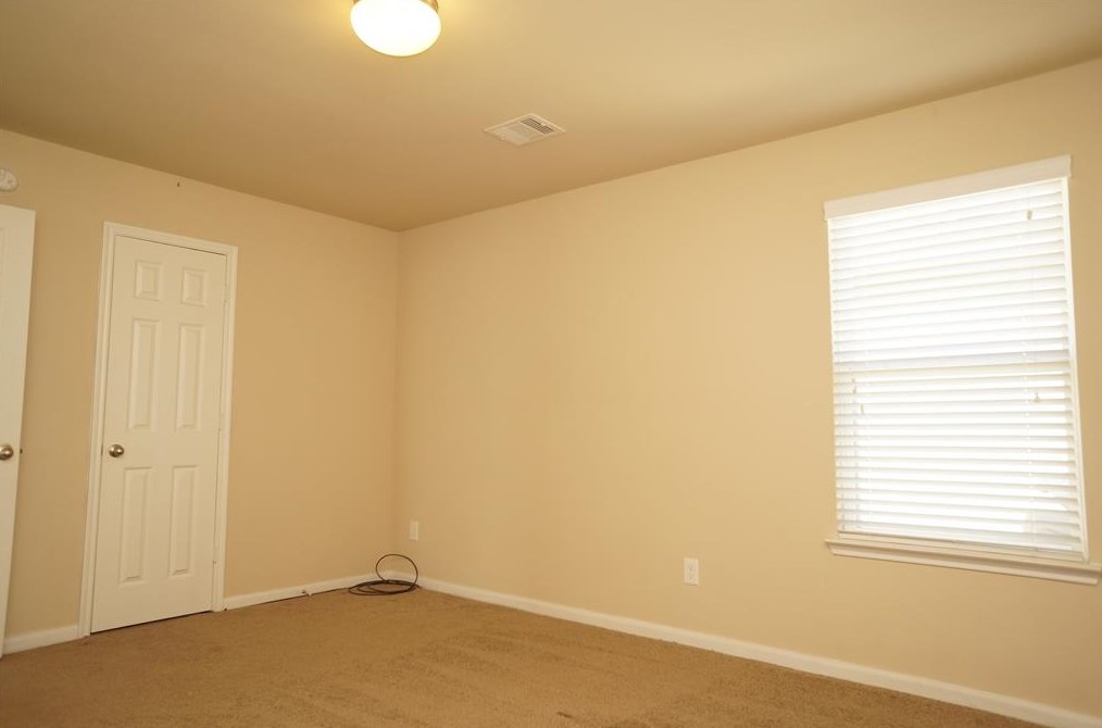 9930 Cobbs Cv Ln, Houston TX  77044-4501 exterior