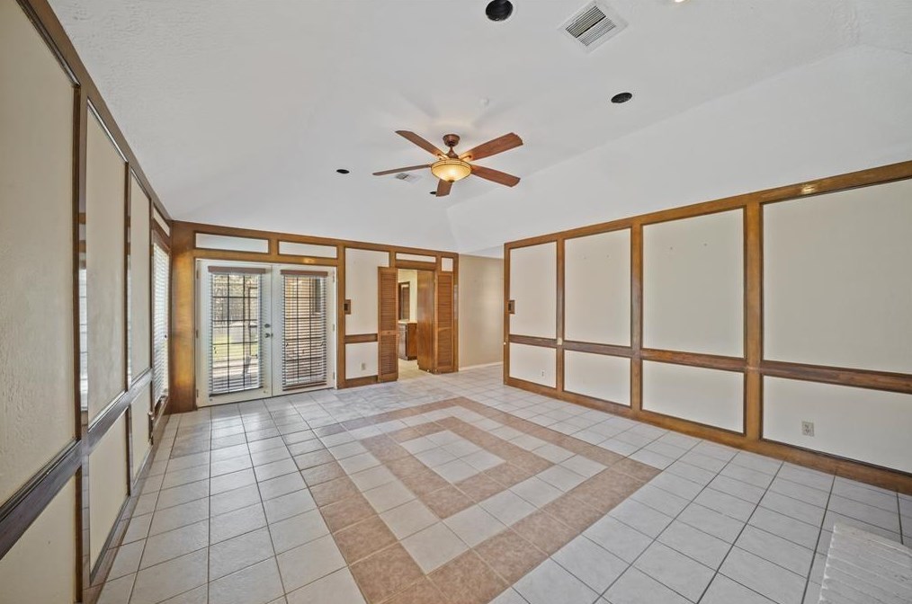 7807 Duffield Ln, Houston TX  77071-2115 exterior