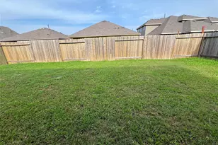 3301 Explorer Dr, Texas City, TX 77539 - Photo 24