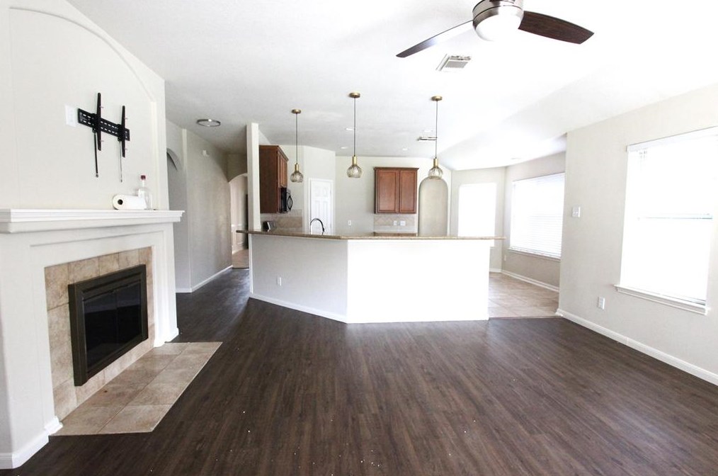17311 Bending Post Dr, Houston, TX 77095