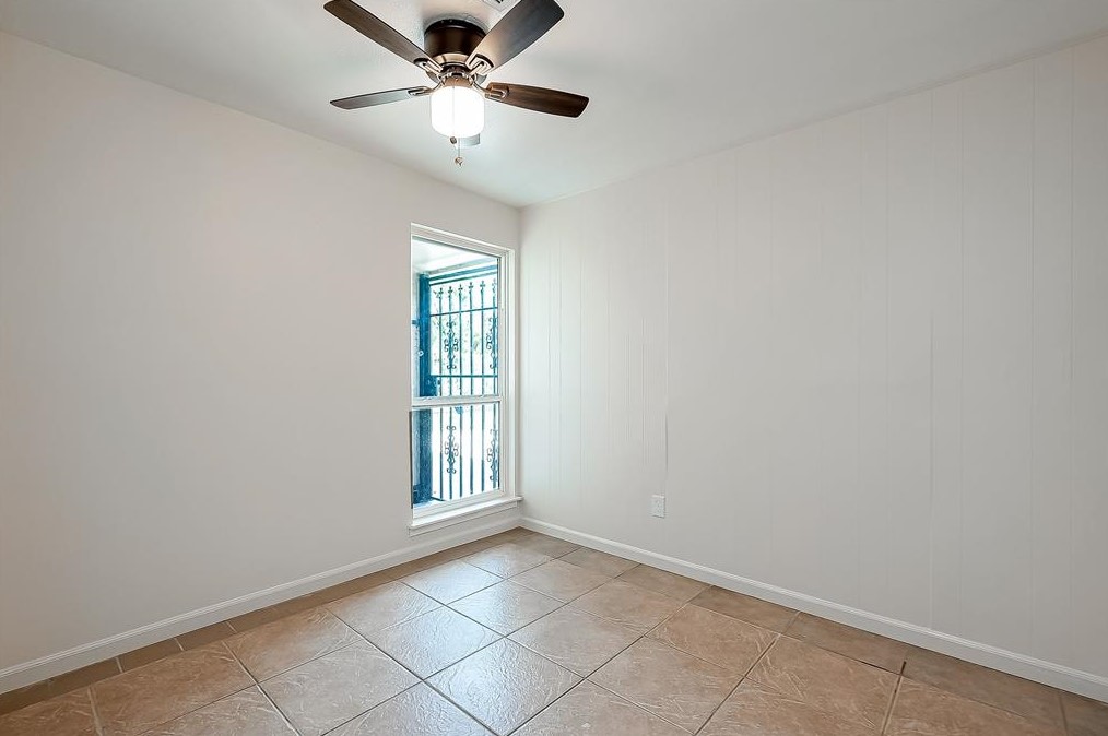 3706 Orange Grv Dr, Houston TX  77039-5814 exterior