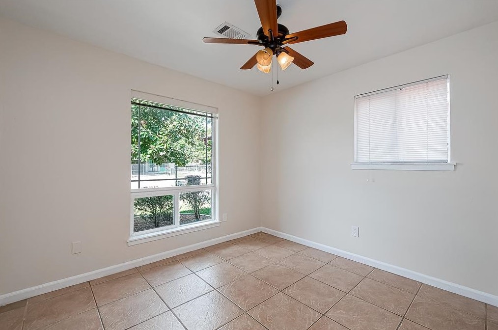 3706 Orange Grv Dr, Houston TX  77039-5814 exterior