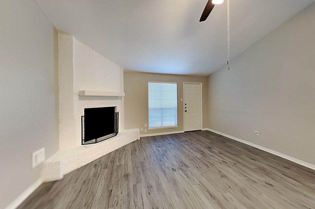 5315 Derbyshire Dr, Katy, TX 77493-1729