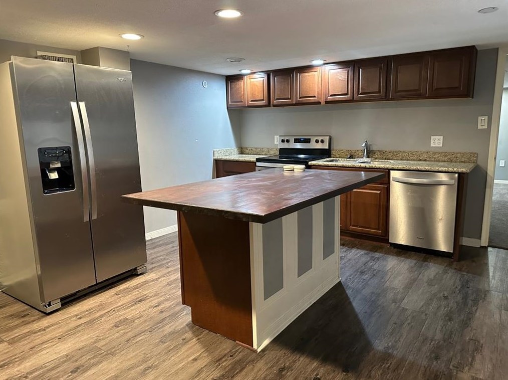400 W Texas Ave #5, Baytown, TX 77520