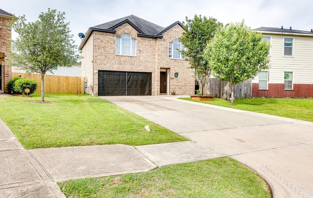 8806 San Alberto, Houston, TX 77017-5973
