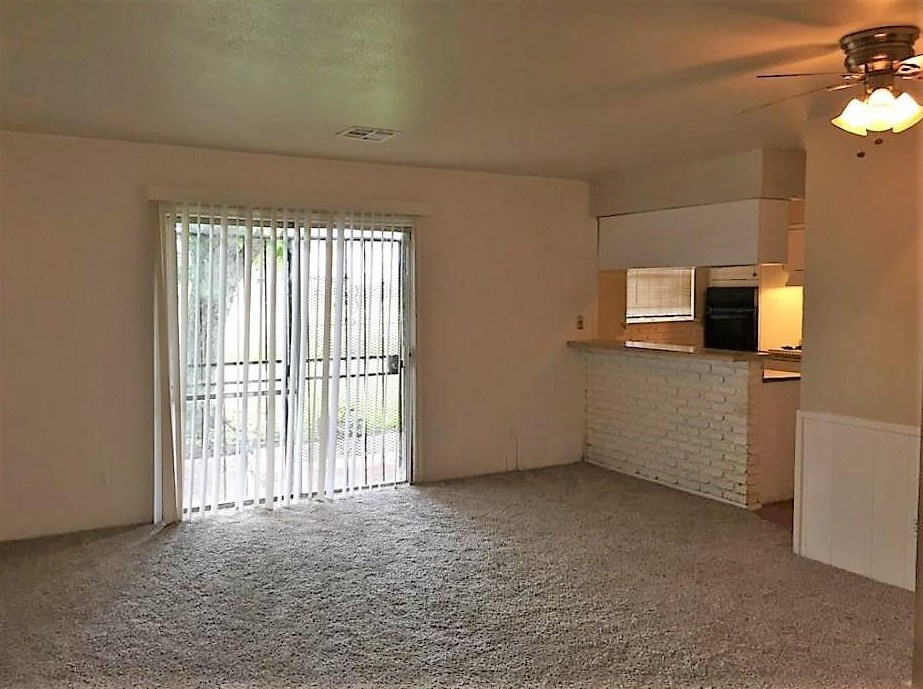 13030 White Heather Dr, Houston TX  77045-3432 exterior