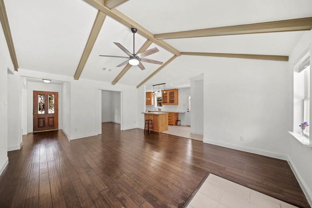 10710 Wickersham Ln, Houston TX  77027-4014 exterior