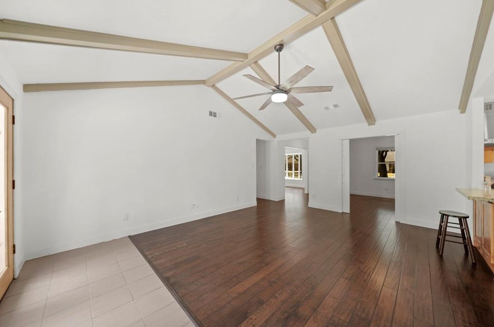 10710 Wickersham Ln, Houston TX  77027-4014 exterior