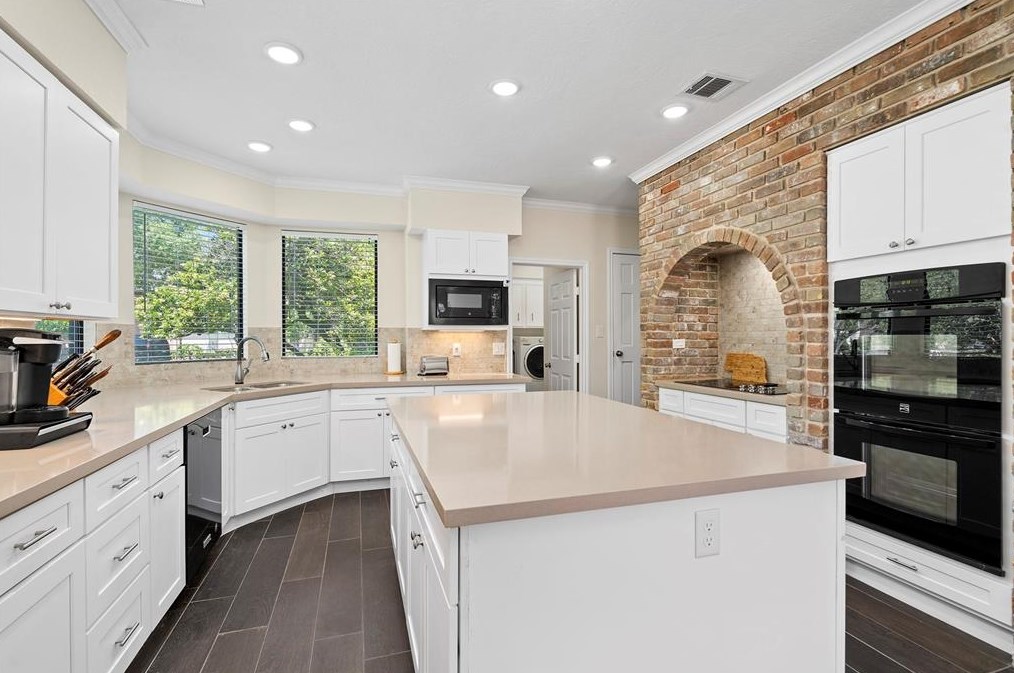 3107 Ivy Fls Dr, Houston TX  77068-1414 exterior