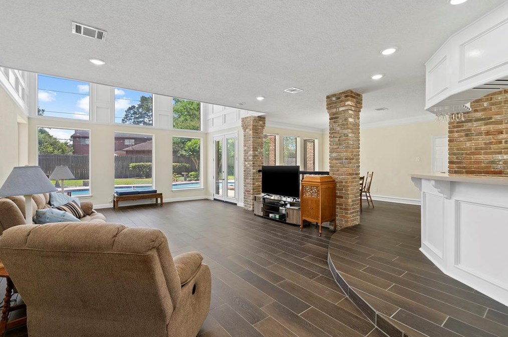 3107 Ivy Fls Dr, Houston TX  77068-1414 exterior