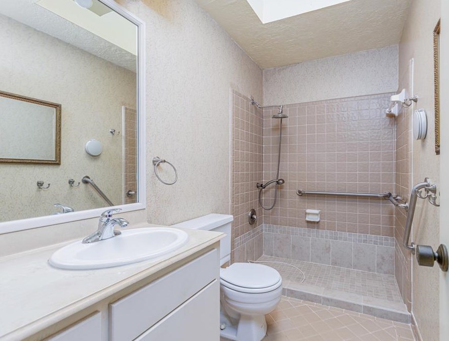 20215 Sunny Shr Dr, Humble TX 77346-4519 exterior