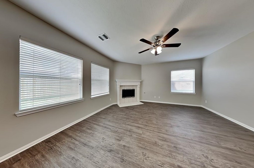 1212 Pine Moss Ct, Pearland, TX 77581