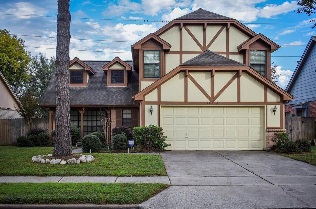 12338 Misty Laurel Dr, Houston, TX 77014