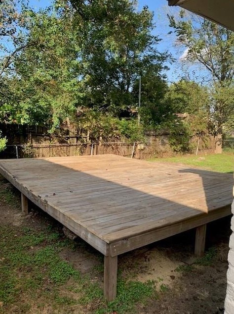 17007 Sunshine St, Houston TX  77049-2035 exterior