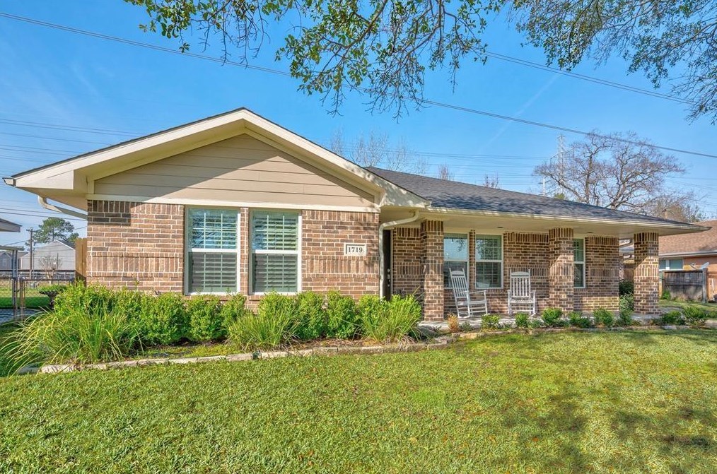 1719 Guese Rd, Houston, TX 77008