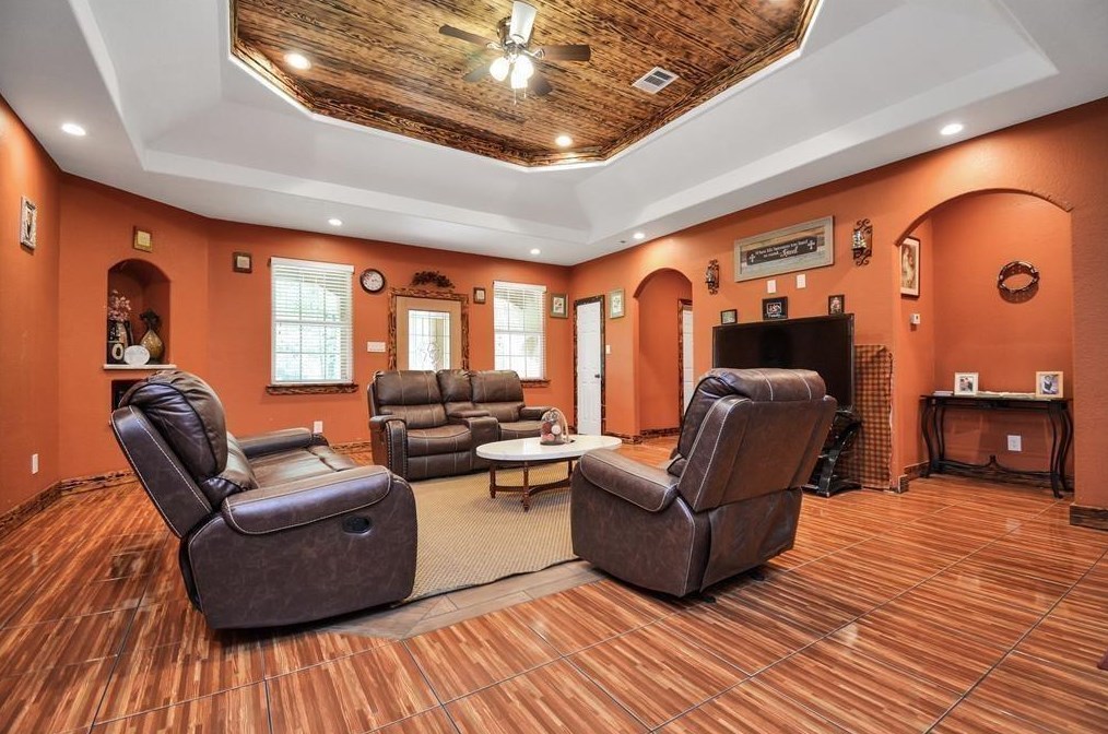 11361 Amber Park Dr, Conroe, TX 77303