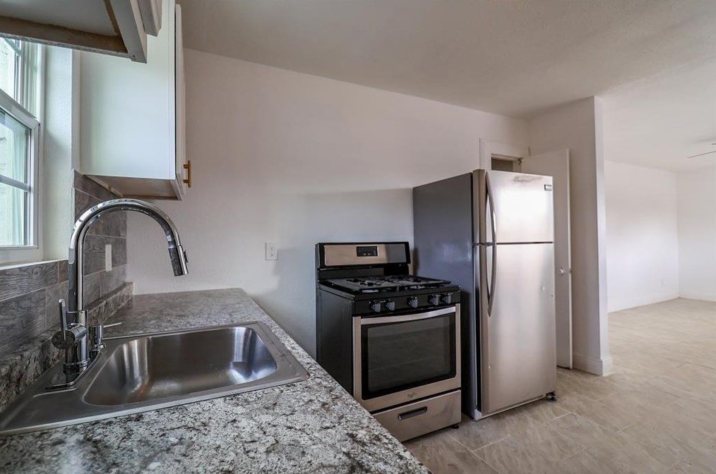 3829 Mount Pleasant St, Houston TX  77021-5610 exterior