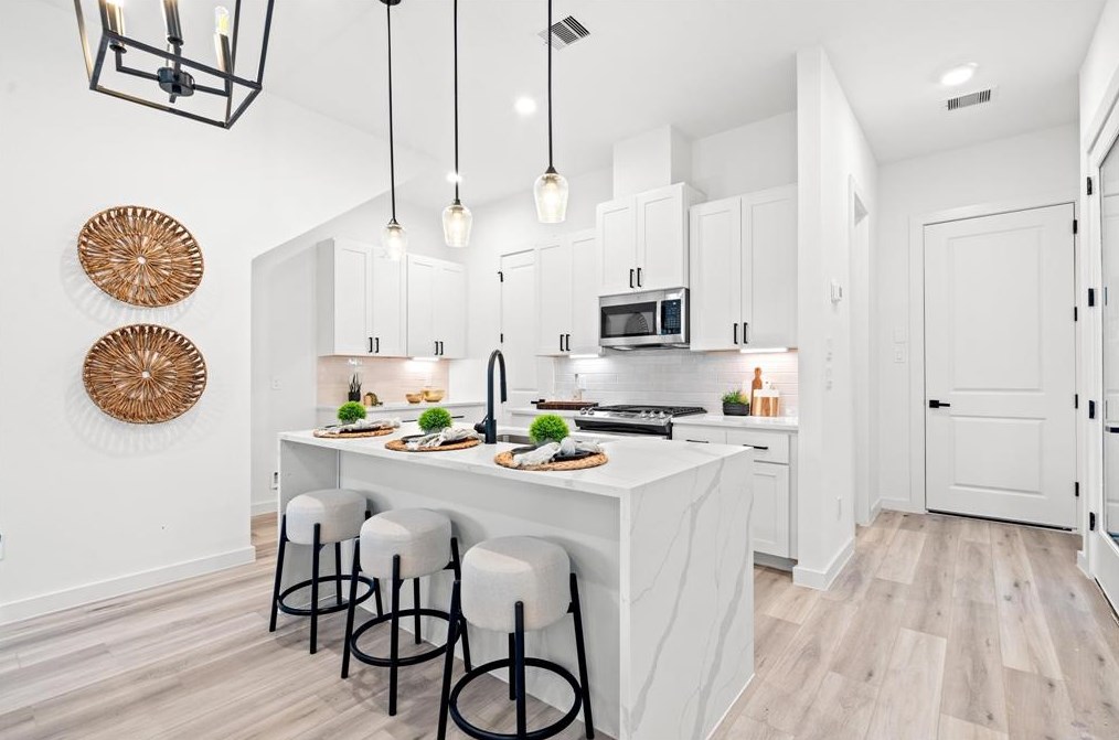 6427 Madrid, Houston TX 77021-4324 exterior