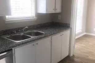 6200 W Tidwell Rd, Houston, TX 77092 - Photo 4