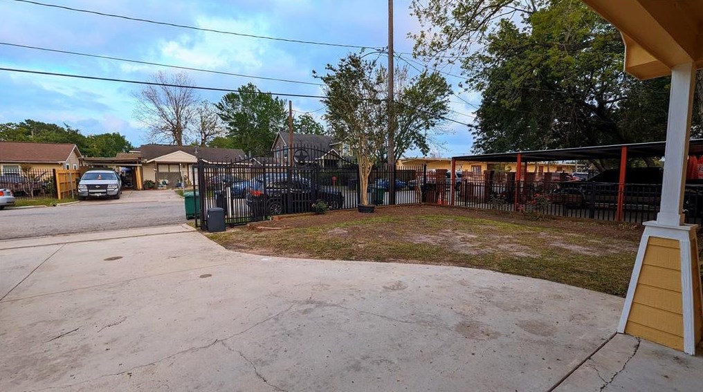 5714 Tucker St, Houston, TX 77087