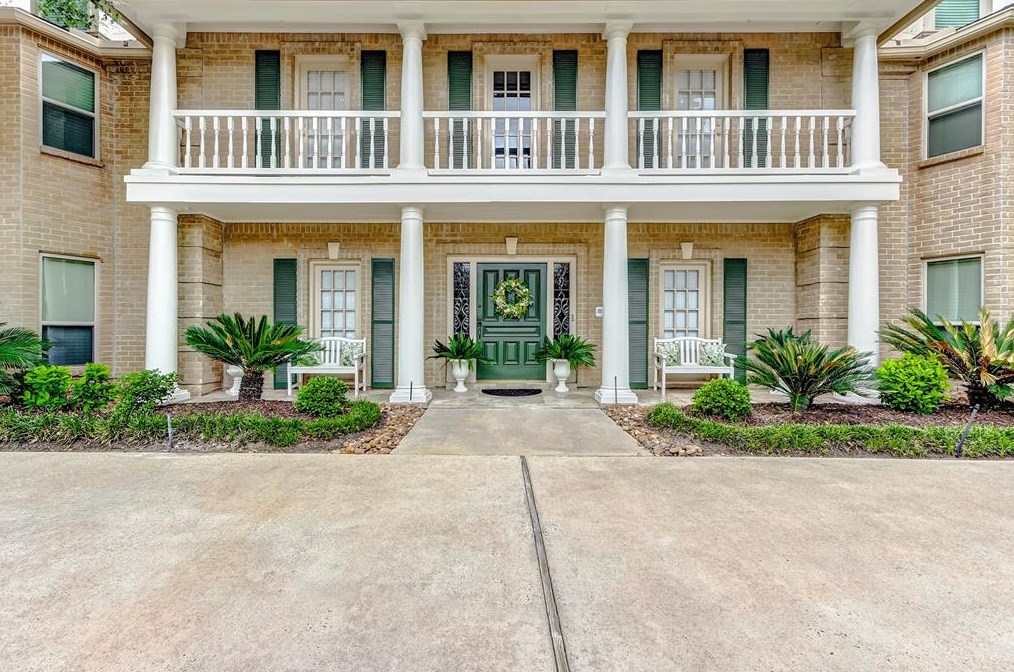 15902 Cumbria Dr, Spring, TX 77379-6826