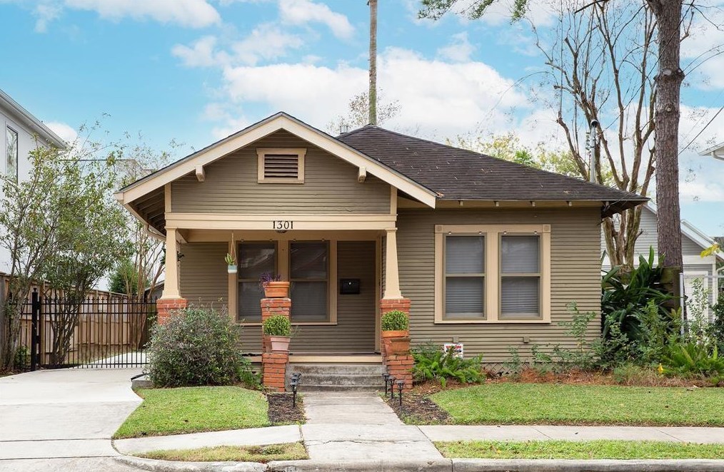 1301 Bomar St, Houston, TX 77006