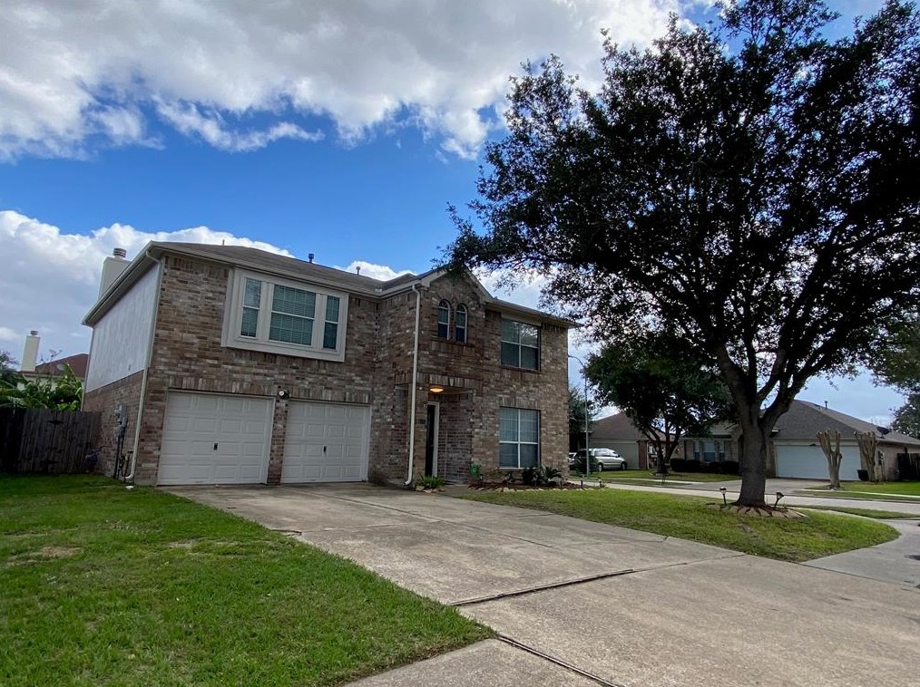 4235 Barrow Ridge Ln, Houston, TX 77082