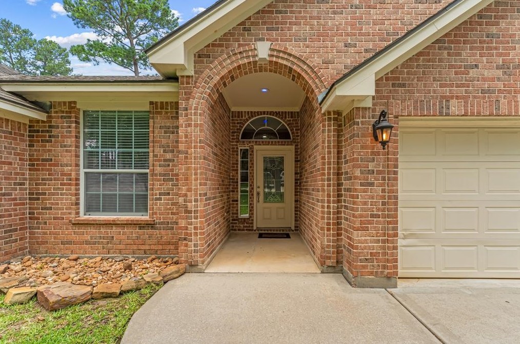 3810 Mystic Cir, Montgomery, TX 77356-5210