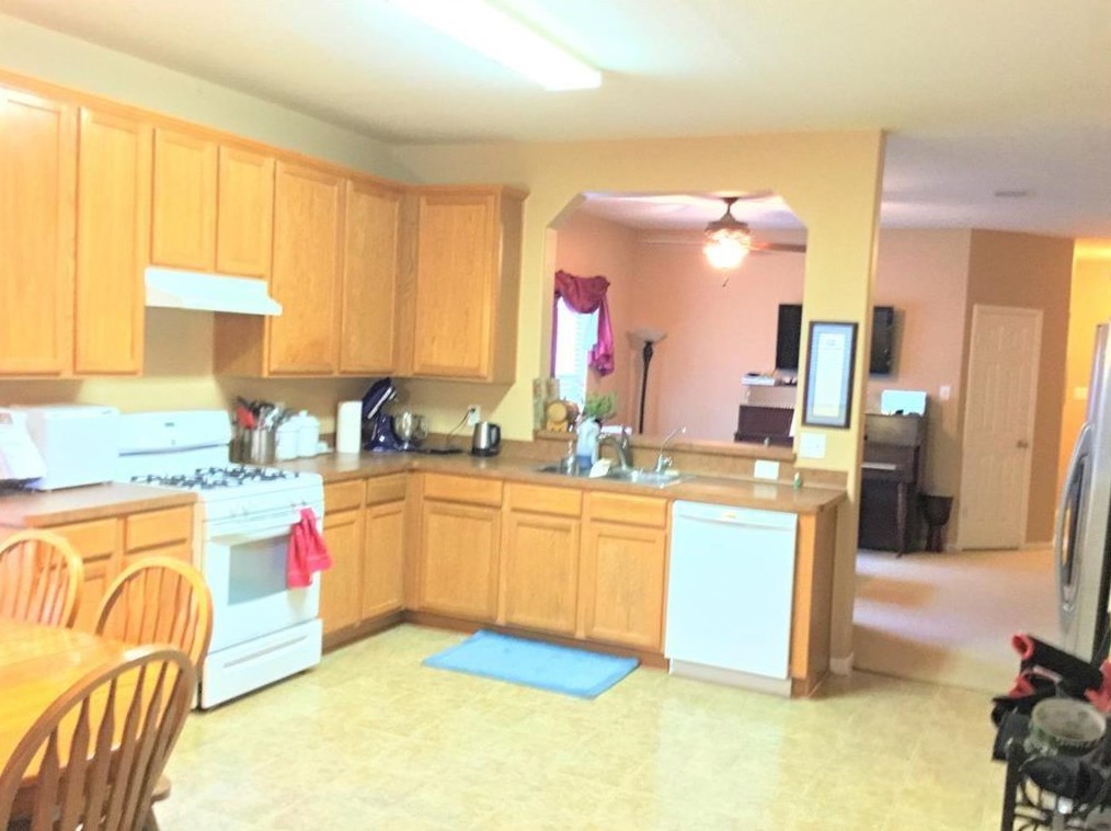 522 New Hope Ln, Katy, TX 77494