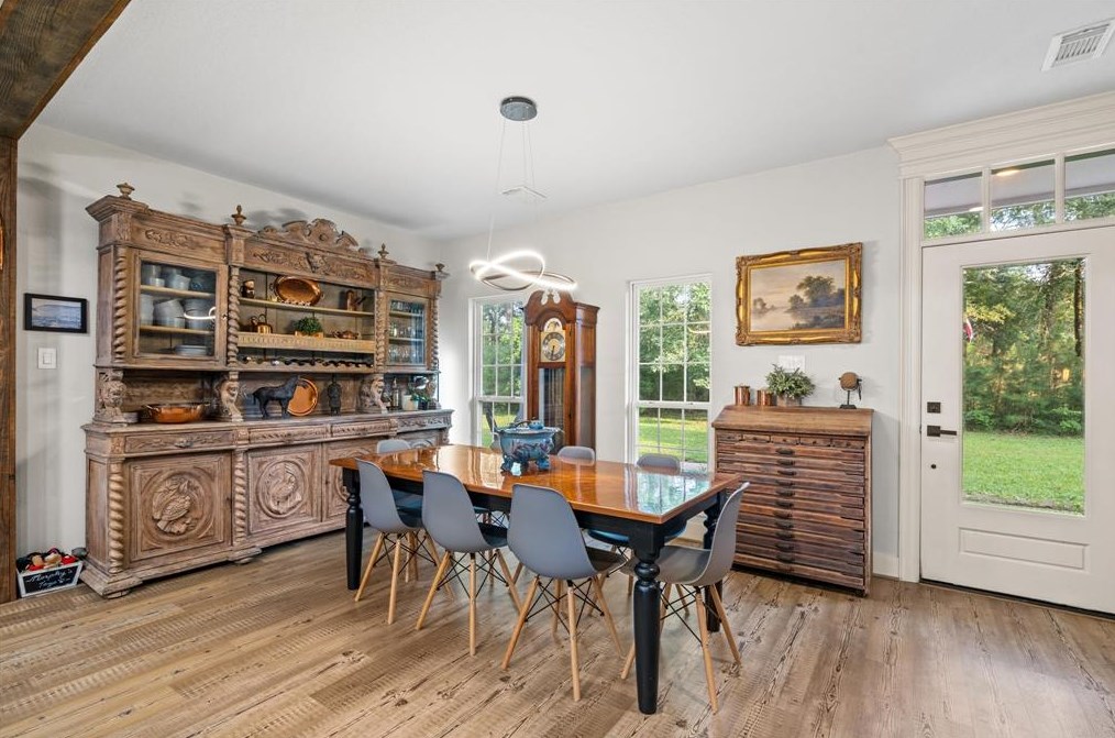 4318 Honea Egypt Rd, Montgomery TX 77316-9483 exterior