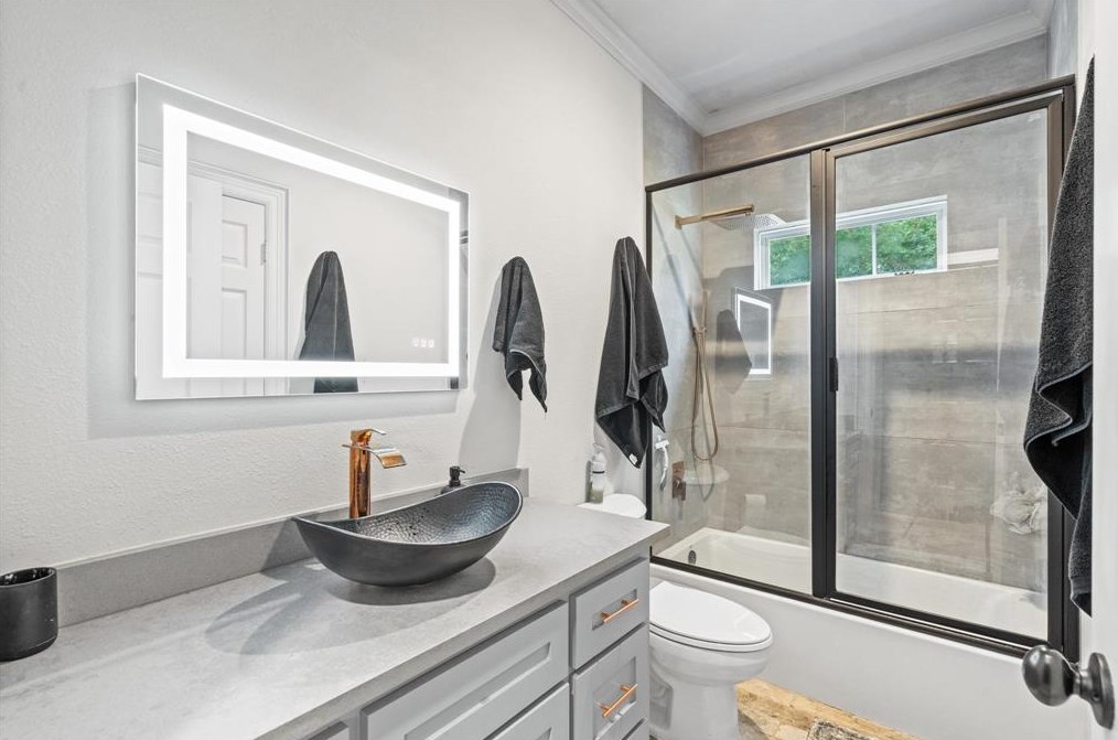 4318 Honea Egypt Rd, Montgomery TX 77316-9483 exterior